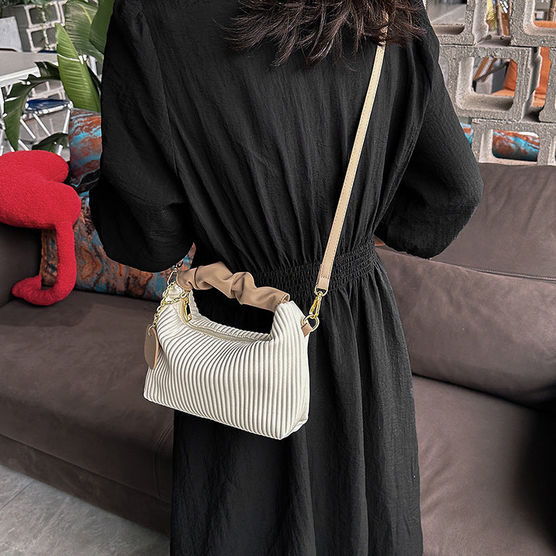 Dames Crossbody Tas, PU Leder, Geplooide Wolkenvorm, Kleine Tote Bag, Casual, Eenvoudig, Elegant, Temperament Messenger Tas