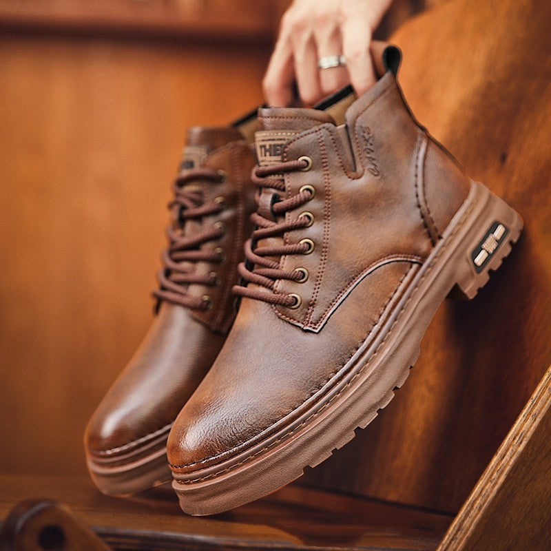 Martinlaarzen, dikke zool, middelhoog model, retro, makkelijk te combineren, casual. 